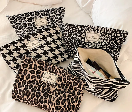 Trousse Maquillage Léopard Savane Veloutée