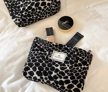 Trousse Maquillage Léopard Savane Veloutée