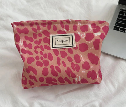 Trousse Maquillage aux Motifs Sauvages