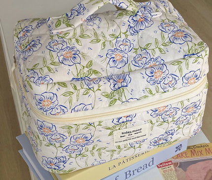 Trousse Maquillage Fleurie Bleu Ciel