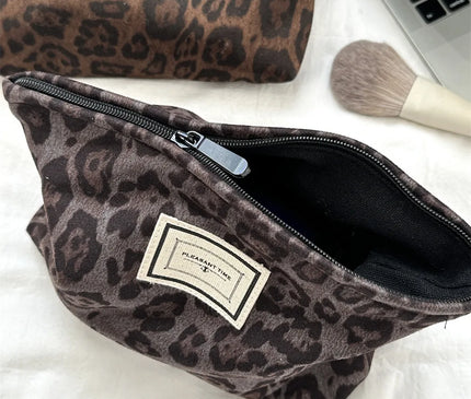 Trousse Maquillage aux Motifs Noirs Sauvages