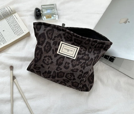 Trousse Maquillage aux Motifs Noirs Sauvages