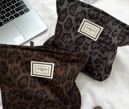 Trousse Maquillage aux Motifs Noirs Sauvages