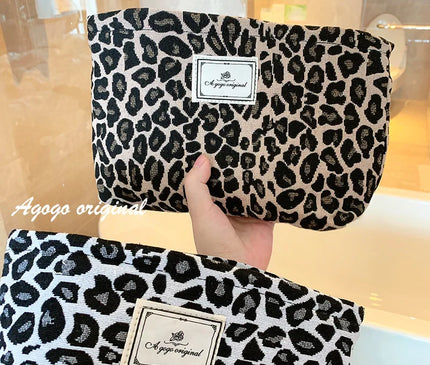 Trousse Maquillage Léopard Savane Veloutée