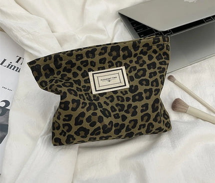 Trousse Maquillage aux Motifs Noirs Sauvages