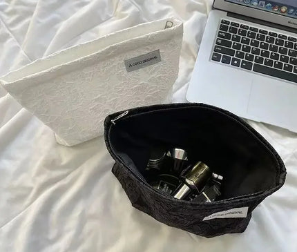 Trousse Maquillage Fleurie Dentelle en Coton