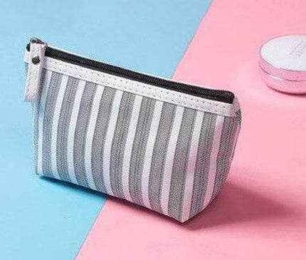 Trousse Maquillage Murale Gain de Place